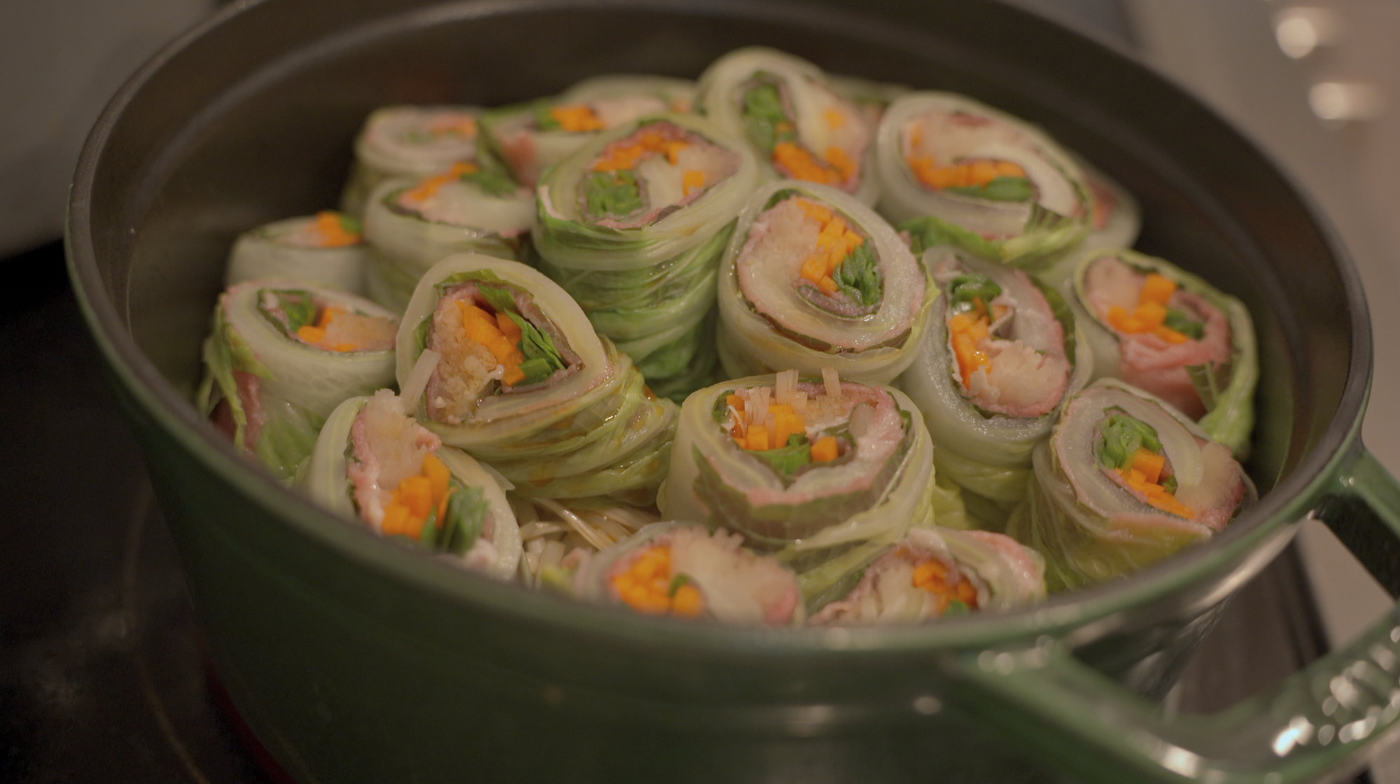Napa Cabbage Roll Hot Pot